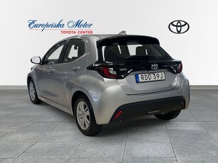 Toyota Yaris 1,5 HSD / Active / P-sensorer / Nybilsgaranti!