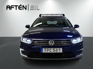 Volkswagen Passat GTE Plug-in Hybrid Dragpaket / Active Info