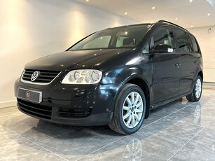 Volkswagen Touran 2.0 TSI 150HK AUTOMAT 7-SITSIG NYBESIKTGAD