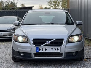 Volvo C30 T5 Momentum 230hk Automat Nybes Nyservad 2Ägare