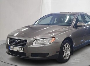 Volvo S802.4D 2008, Sedan