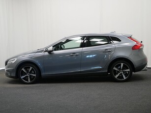 Volvo V40 D2 Business Adv R-Design