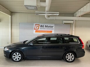 Volvo V70 D2 115HK Momentum Aut Drag/VoC/Nyservad med kamrem