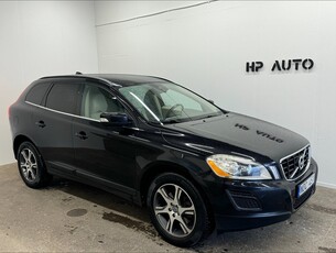 Volvo XC60 D4 AWD 163hk Momentum Drag D-värm Elstol VOC