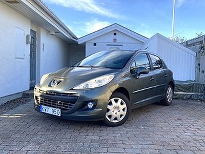 Peugeot 207 5-dörrar 1.6 VTi 1 ägare/Glastak/P-sensor/120 hk