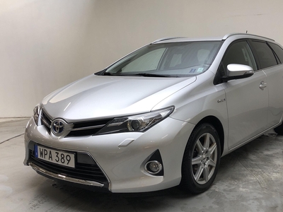 Toyota Auris 1.8 HSD Touring Sports (99hk)