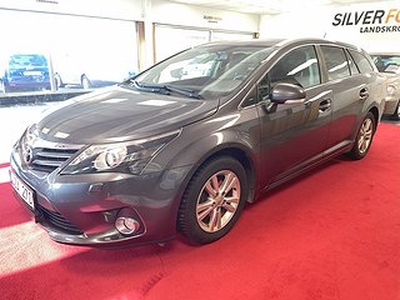 Toyota Avensis Kombi 2.0 D-4D Euro 5 NYSERV/DRAG/KAMERA