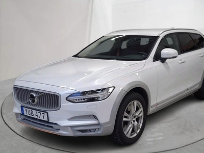 Volvo V90 D5 Cross Country AWD (235hk)