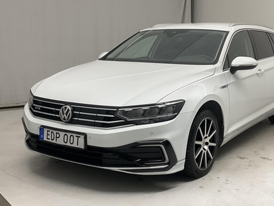 VW Passat 1.4 GTE Sportscombi (218hk)