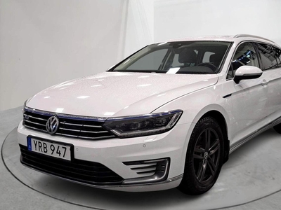 VW Passat 1.4 Plug-in-Hybrid Sportscombi (218hk)