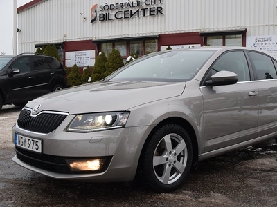 Skoda Octavia1.6 TDI D_Värmare Auto Dragkrok Euro 5 2014, Halvkombi