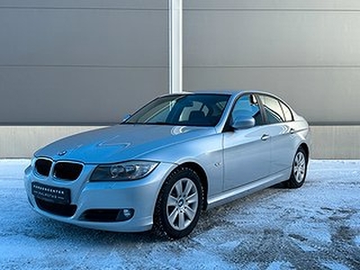 BMW 318 d 143hk Sedan Dragkrok M-Värm S&V-Hjul Nyserv Nybes