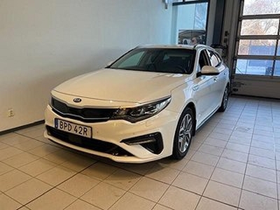 Kia Optima SW Plug-In Hybrid 205hk Automat Drag Navi Skinn