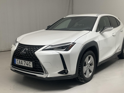 Lexus UX 250h (178hk)