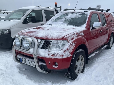 Nissan Navara2.5 dCi 4WD 2007, Pickup