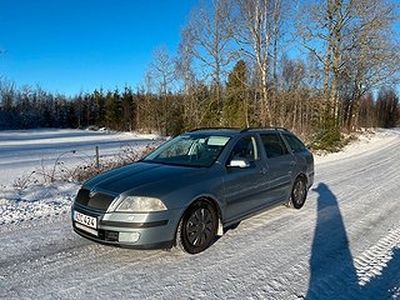 Skoda Octavia Kombi 2.0 TDI Sport Euro 4