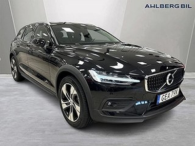 Volvo V60 Cross Country B4 AWD D Adv NaviP Edt, Dragkrok halvautomatisk, Läderklädsel, P