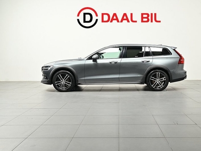 Volvo V60Cross Country D4 AWD MOMENTUM DRAG VOC NAVI 2019, Kombi