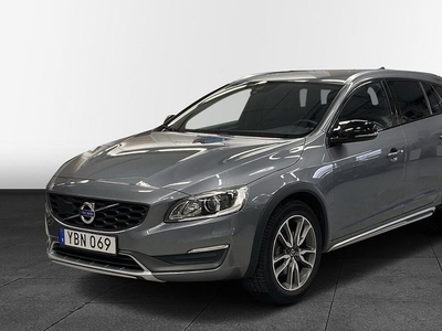 Volvo V60Cross Country D4 Summum Business E 2016, Kombi