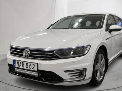 VW Passat 1.4 Plug-in-Hybrid Sportscombi (218hk)