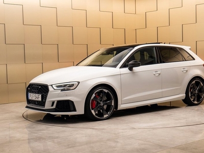 Audi RS3Sportback Q Svensksåld Glastak OBS SPEC 2020, Halvkombi