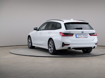 BMW 320 Series 3 d Xdrive Sport Line Connected Touring Navi