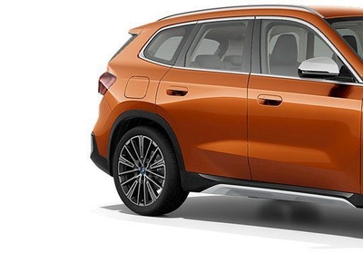 BMW iX1 xDrive30