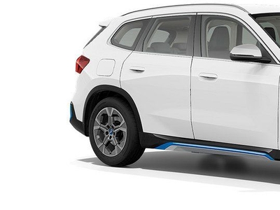 BMW iX1 xDrive30