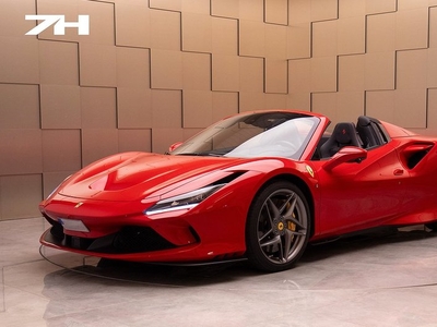 Ferrari F8Spider Svensksåld Skalstolar Lift OBS SPEC 2021, Personbil