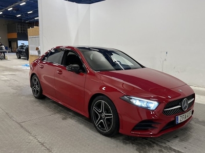 Mercedes A200Benz A 200 Sedan AMG Night Pano Kamera Navi 2019, Sedan