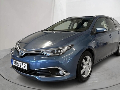 Toyota Auris 1.8 HSD Touring Sports (99hk)