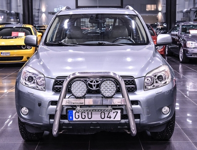 Toyota RAV4 2.0 VVT-i 4x4 Euro 4|Skinnklödsel|Drag