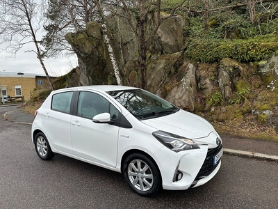 Toyota Yaris Hybrid e-CVT Euro 6