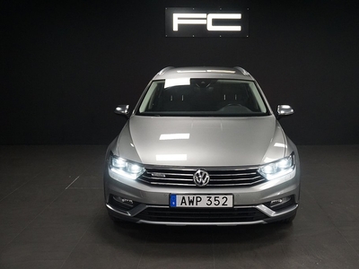 Volkswagen Passat Alltrack 2.0 TDI 4Motion Drag Cockpit