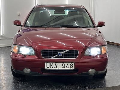 Volvo S60 2.5T 210hk Business/ Taklucka/ Besiktad/Dragkrok