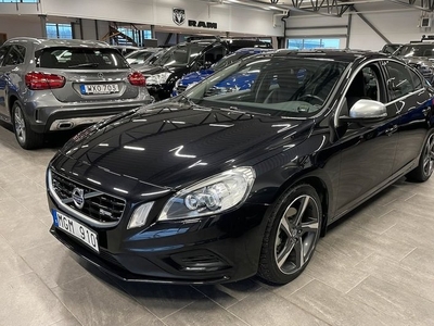 Volvo S60T3 R-Design 2012, Sedan