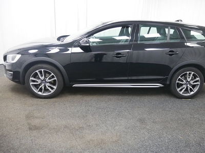 Volvo V60 Cross Country D4 AWD Bus Adv Summum (Drag)