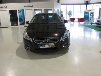 Volvo V60 D3 Geartronic Summum Euro 5 SKINN DRAG