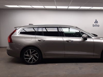 Volvo V60 T6 TE Momentum Advanced Edition