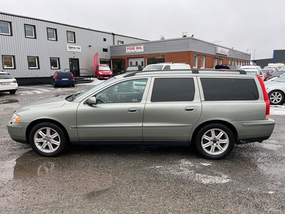 Volvo V70 2.4 Kinetic Drag BT SoV M-värmare