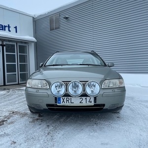 Volvo V70 2.4D Kinetic Euro 4 på nätauktion och direktköp