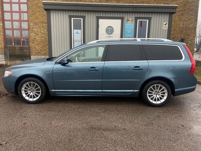 Volvo V70 D3 Geartronic Summum *Automat/Drag/Park-sensor*