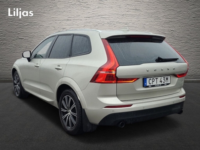 Volvo XC60 T5 Momentum SE II