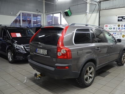 Volvo XC90 2.5T AWD (210hk) 7-Sits Nybes.