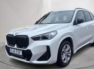 BMW iX1 xDrive30, U11 (272hk)