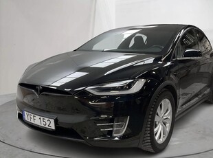 Tesla Model X 90D