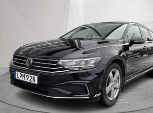 VW Passat 1.4 GTE Sportscombi (218hk)