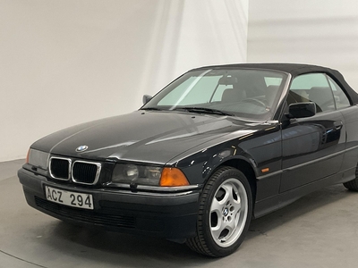 BMW 318i Cabriolet, E36 (115hk)