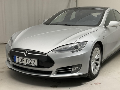 Tesla Model S 90D