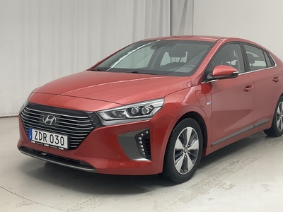 Hyundai IONIQ Plug-in (141hk)